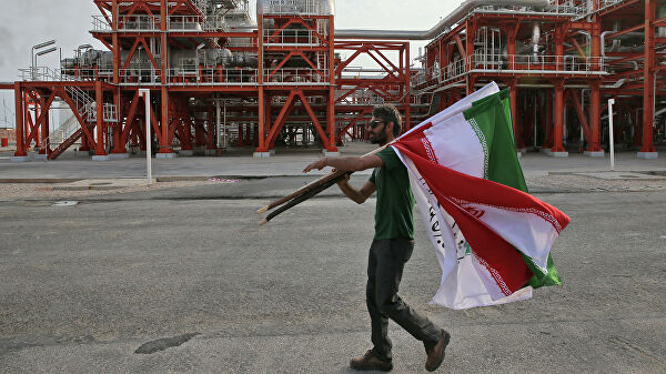 МИД Ирана осудил новые санкции США, отметив их бесполезность