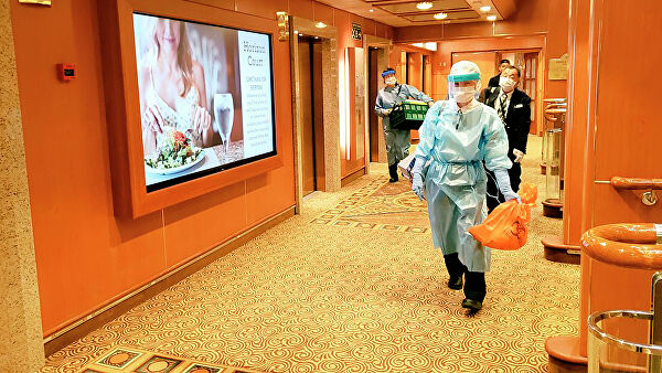 Еще 44 человека заразились коронавирусом на круизном судне в Японии