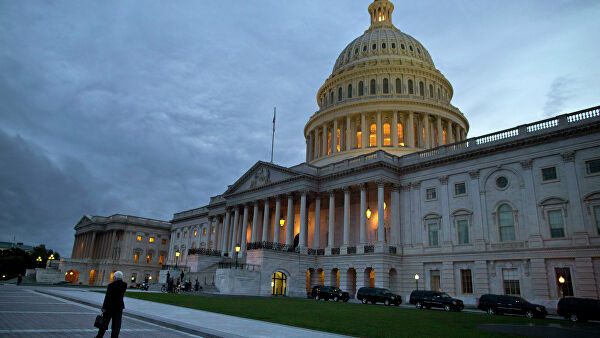 Сенат США обнародует третью часть доклада о "российском вмешательстве"