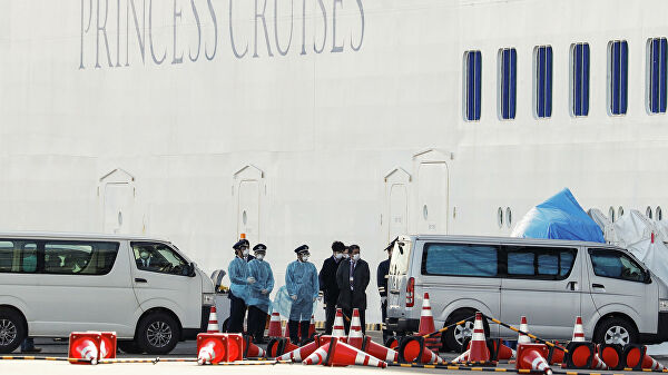США завершили эвакуацию американцев с лайнера Diamond Princess