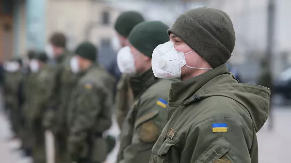 На Украине приостановили призыв на срочную службу на время карантина
