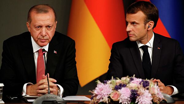 СМИ узнали, что Макрон хочет встретиться с Эрдоганом в Париже