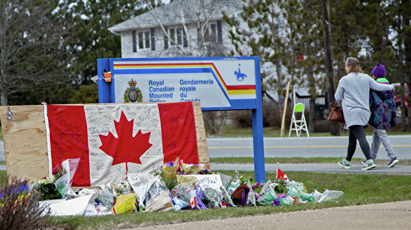 Число жертв массовой стрельбы в Канаде увеличилось до 20