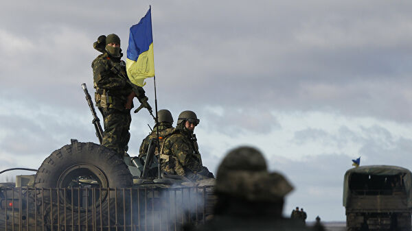Украинские силовики заявили о девяти обстрелах в Донбассе за сутки