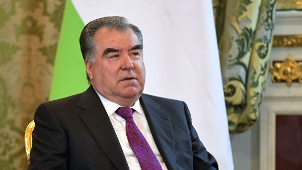 Президент Таджикистана направил свою зарплату в фонд борьбы с COVID-19