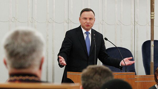 Дуда и Тшасковский вышли во второй тур выборов президента Польши