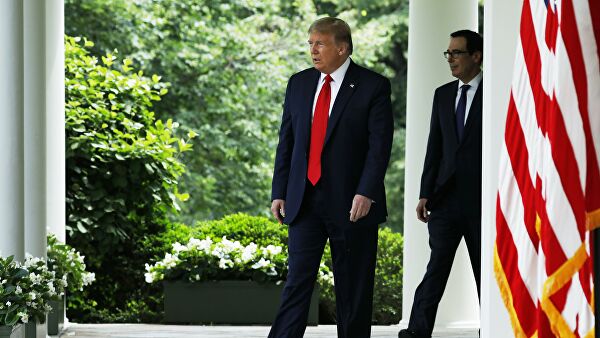 Трамп заявил, что не думал о введении санкций против Китая из-за Гонконга
