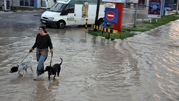 В Сербии два человека пропали без вести при наводнении