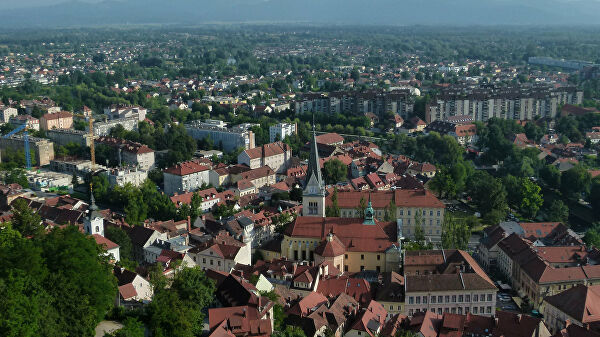 В Словении семейная пара впервые возглавит посольство Германии
