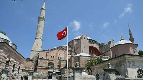 Эксперт оценил ситуацию вокруг статуса собора Святой Софии в Стамбуле