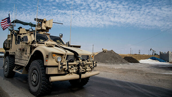Источник: автоколонна снабжения базы США попала под атаку на юге Ирака