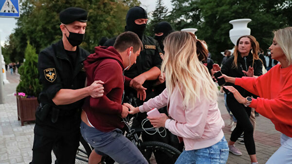 Протесты в Минске инициировались из-за рубежа, заявили в МВД Белоруссии