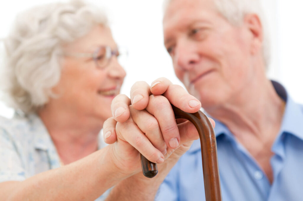 Сайты знакомств для пожилых людей