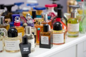 "Оригинальные духи в один клик: как безопасно и удобно купить парфюм в интернет-магазине Озон"