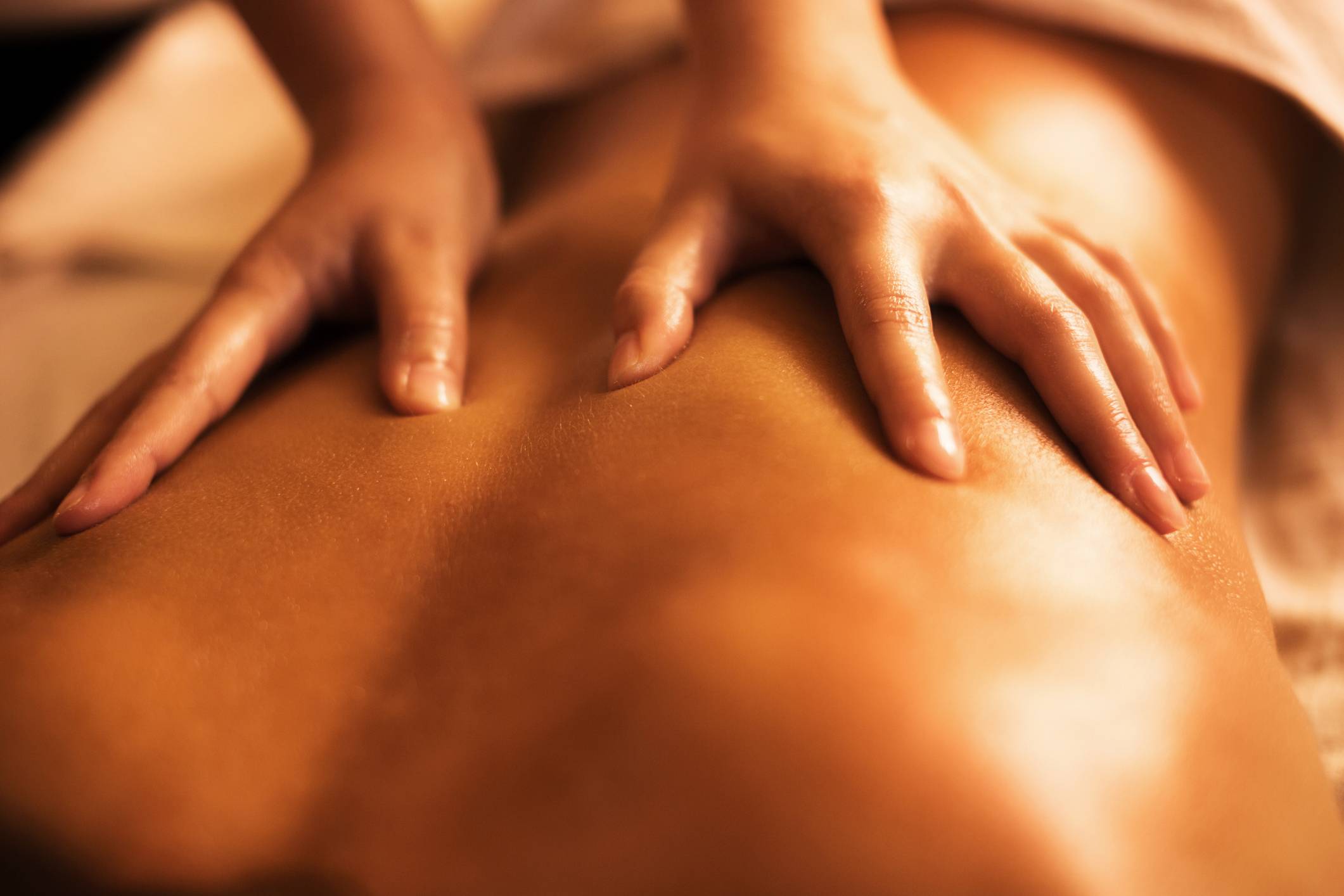 Особенности эротического массажа для женщин
