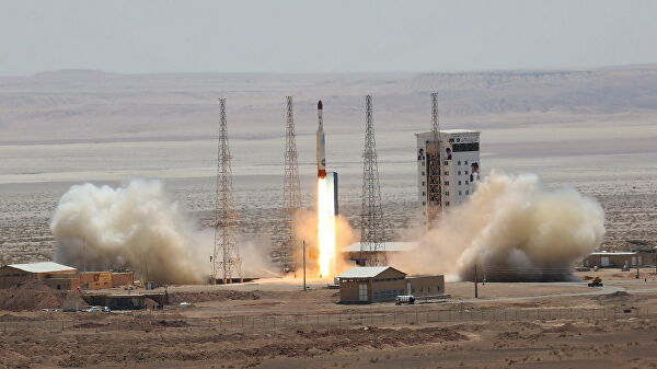 Иран намерен запустить в космос спутник "Зафар"