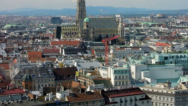 Австрия начинает пошаговую отмену ограничительных мер из-за коронавируса