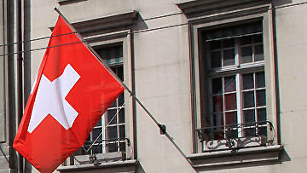 Генпрокурор Швейцарии подал в отставку из-за разбирательств по махинациям