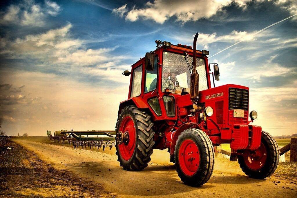 Исследование разнообразия видов тракторов: Сила, мощность и эффективность на поле